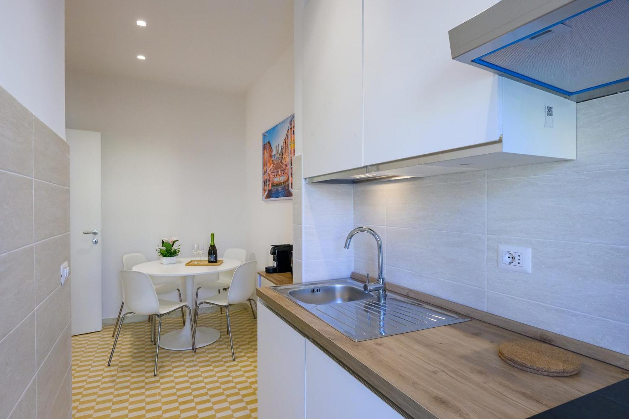 Luxury Suite-Metro Malatesta Rome Exterior photo